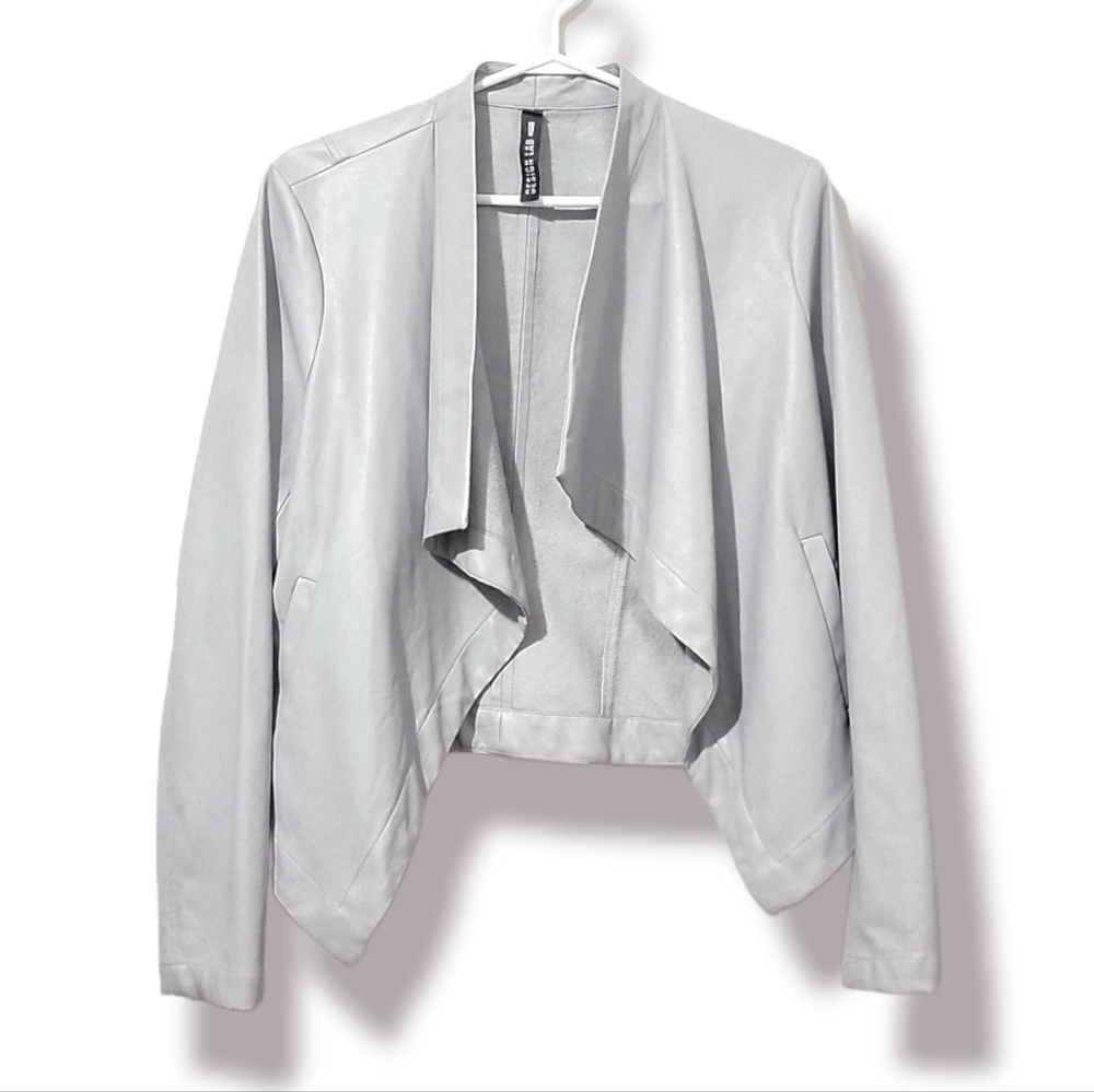 ❤️Gray Womens Blazer in very good condition